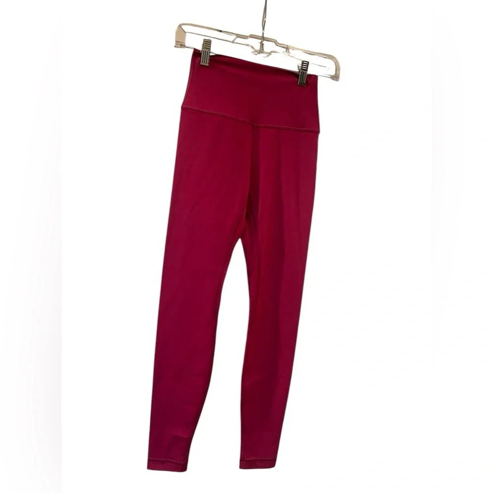 NWT Lululemon align HR pants Size 4